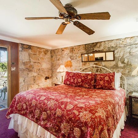 Shady Oaks Country Inn St. Helena Exterior foto